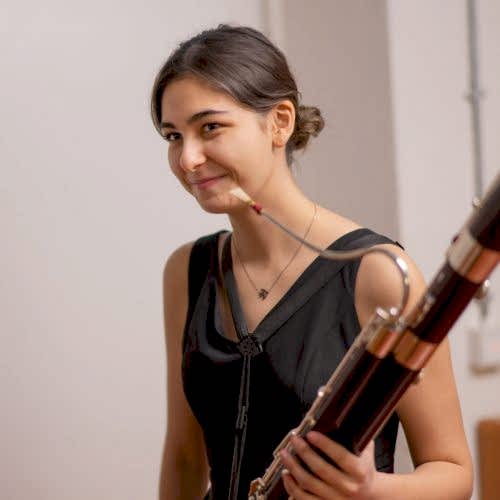 2022  Lise Fagot Sanat dalı mezunumuz Beyza Ünal, Bilkent sonrası hayatını ve müzikal serüvenini bizimle paylaşıyor.